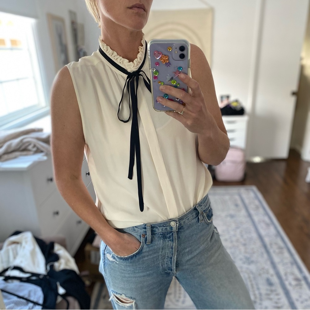 FRAME Sleeveless Tuxedo Blouse